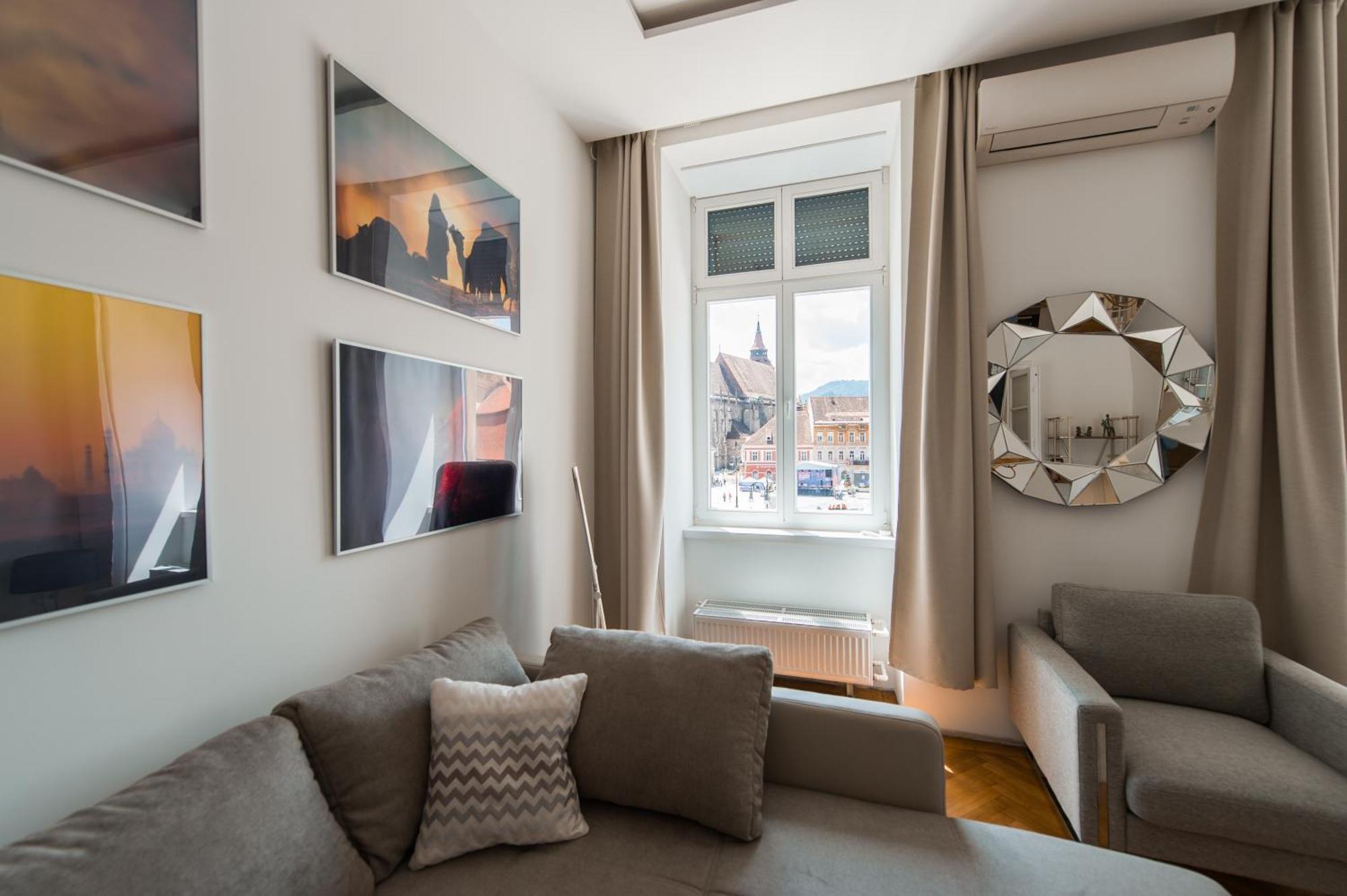 Casa Mandl Lägenhet Braşov Exteriör bild