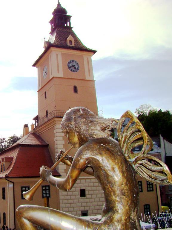Casa Mandl Lägenhet Braşov Exteriör bild