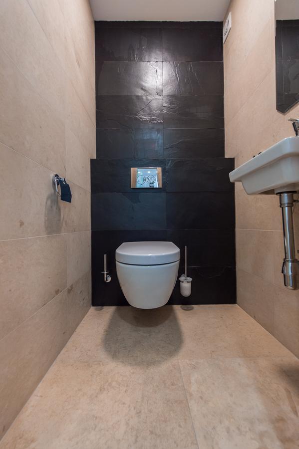 Casa Mandl Lägenhet Braşov Exteriör bild